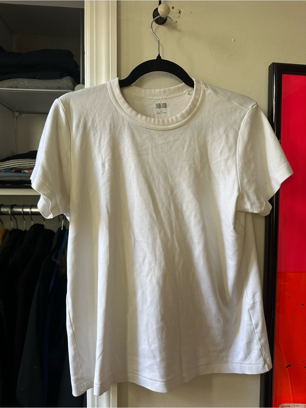 Uniqlo White T-Shirt